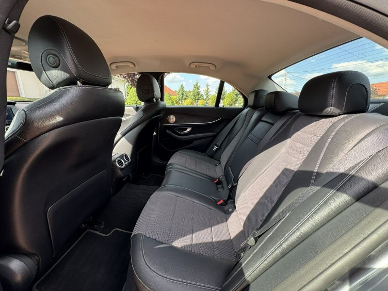 Mercedes E 220 d 4Matic (4x4) Salon PL Serwisowana Tempomat ACC Fv23% Super Stan !!! W213 (2016-)