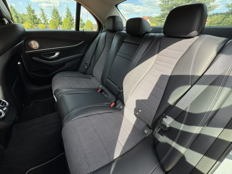 Mercedes E 220 d 4Matic (4x4) Salon PL Serwisowana Tempomat ACC Fv23% Super Stan !!! W213 (2016-)