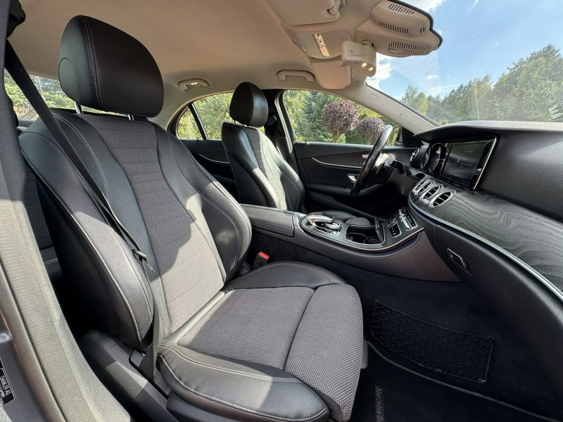 Mercedes E 220 d 4Matic (4x4) Salon PL Serwisowana Tempomat ACC Fv23% Super Stan !!! W213 (2016-)