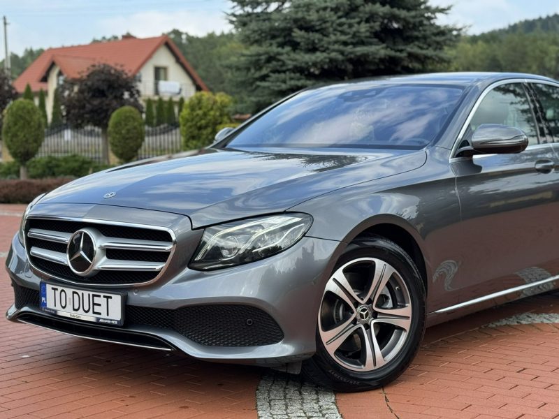Mercedes E 220 d 4Matic (4x4) Salon PL Serwisowana Tempomat ACC Fv23% Super Stan !!! W213 (2016-)