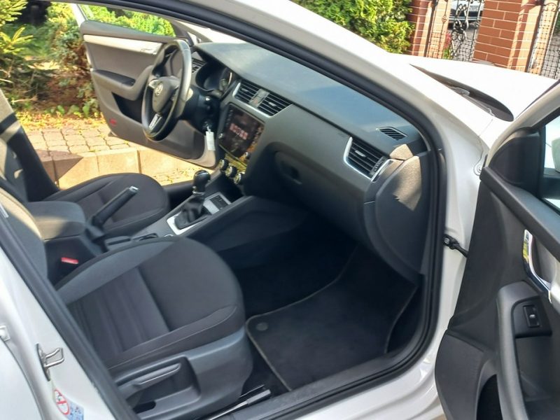 Škoda Octavia DSG Salon PL Serwis ASO 1.5 TSI 150KM Netto 29900 Pełen serwis III (2013-)