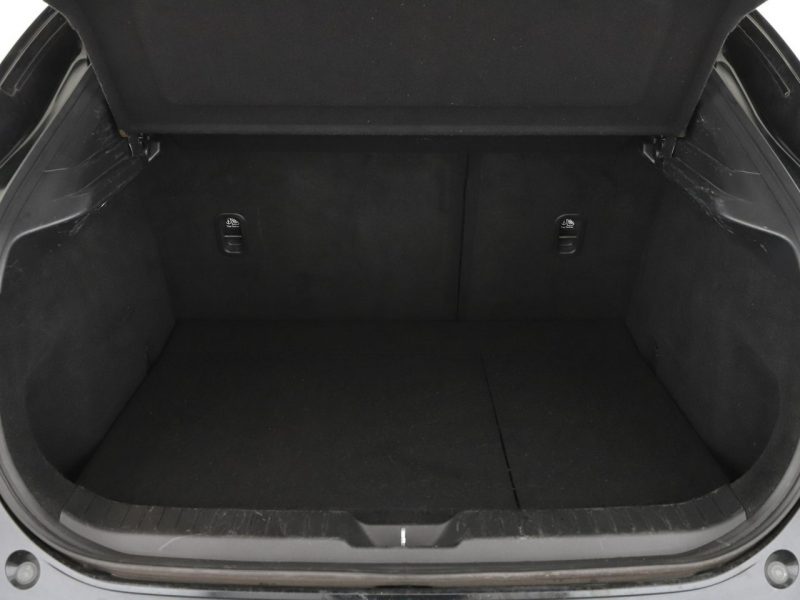 Mazda CX-30 Selection automat mHEV navi kamera ACC BOSE Matrix-LED head-up grzane