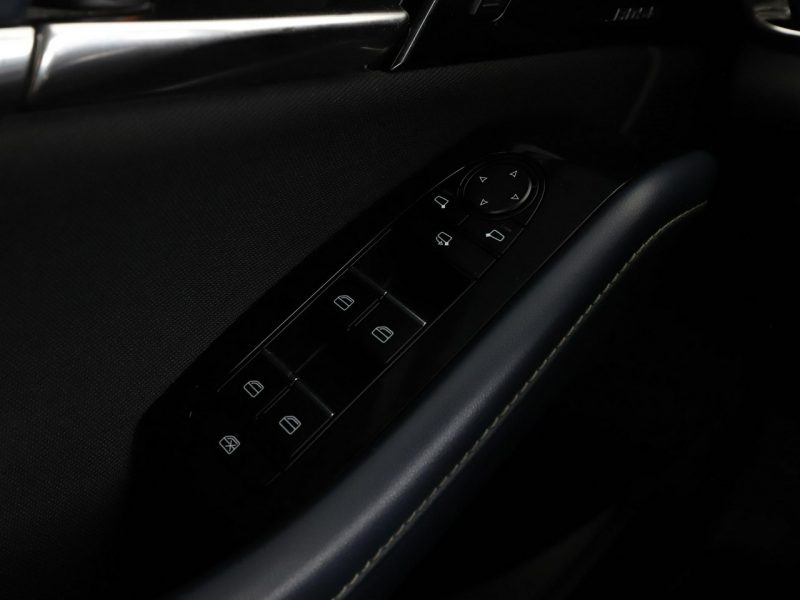 Mazda CX-30 Selection automat mHEV navi kamera ACC BOSE Matrix-LED head-up grzane