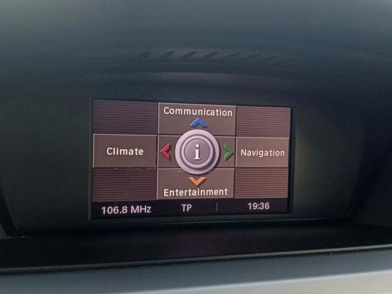 BMW 318 136 KM Klimatronic Solardach E90 (2005-2012)