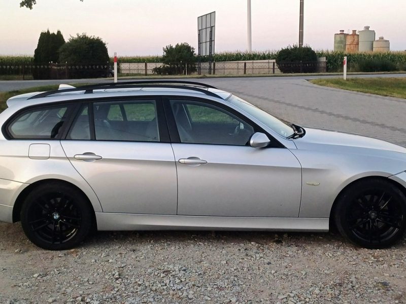 BMW 318 136 KM Klimatronic Solardach E90 (2005-2012)