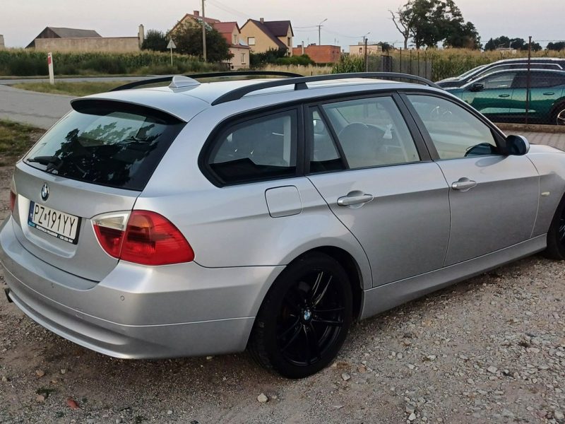 BMW 318 136 KM Klimatronic Solardach E90 (2005-2012)