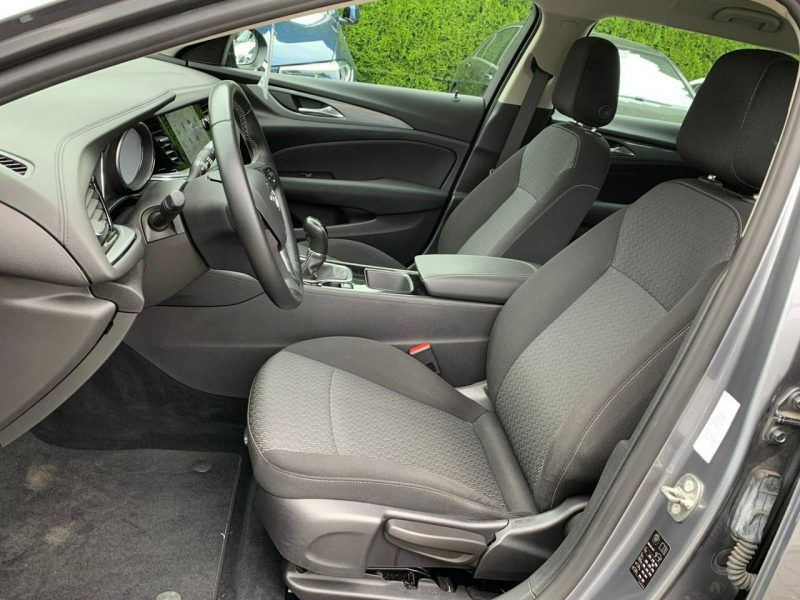 Opel Insignia 1.5T 140 PDC Led Keyless CarPlay B (2017-)