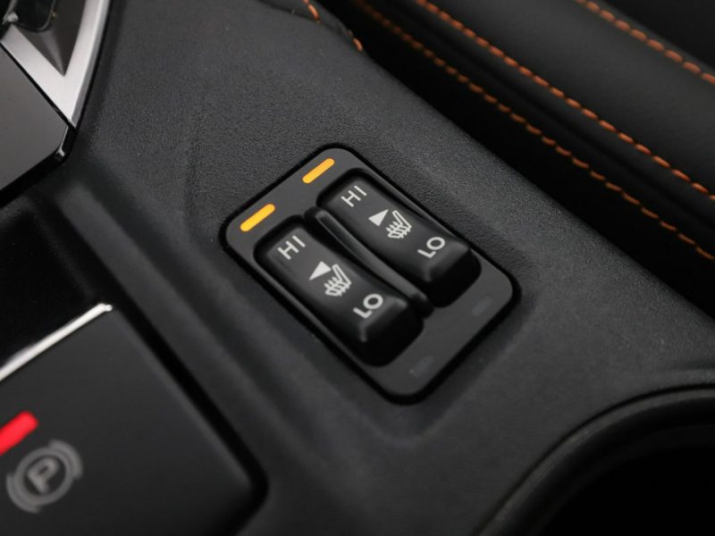 Subaru XV automat navi klima auto kamera i czujniki parkowania grzane fotele