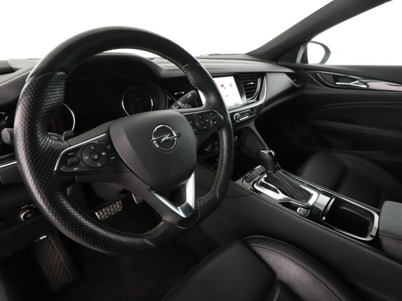 Opel Insignia Innovation automat skóra navi grzane fotele ACC kamera head-up fullLED B (2017-)