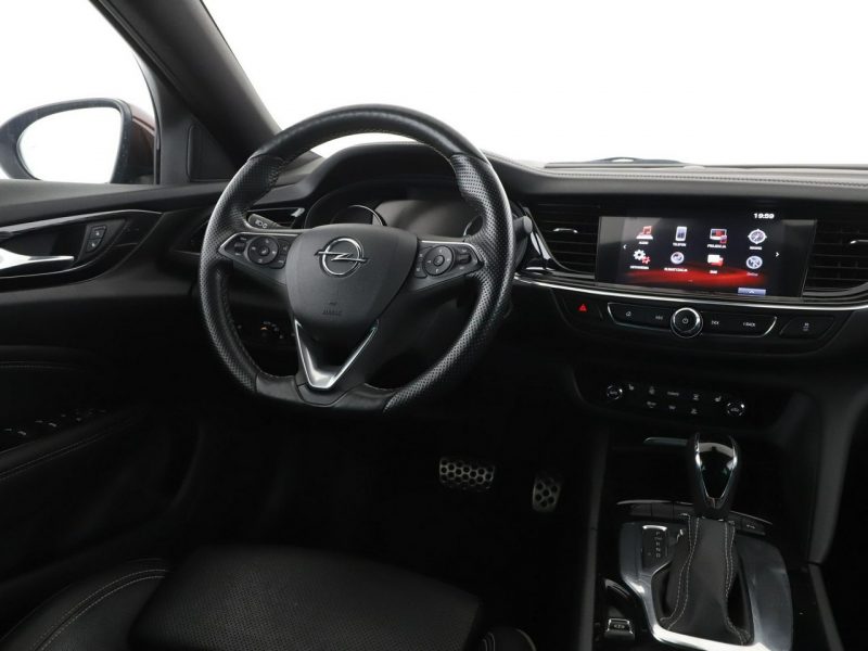 Opel Insignia Innovation automat skóra navi grzane fotele ACC kamera head-up fullLED B (2017-)