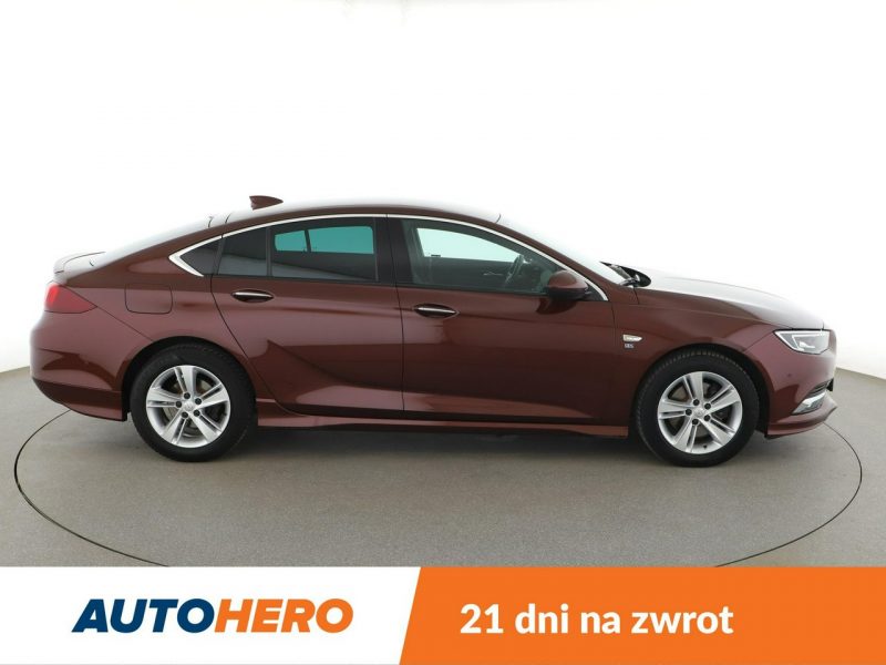 Opel Insignia Innovation automat skóra navi grzane fotele ACC kamera head-up fullLED B (2017-)