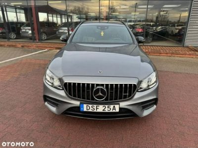 Mercedes E 400 ZOBACZ OPIS !! W podanej cenie roczna gwarancja W213 (2016-)