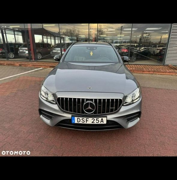 Mercedes E 400 ZOBACZ OPIS !! W podanej cenie roczna gwarancja W213 (2016-)
