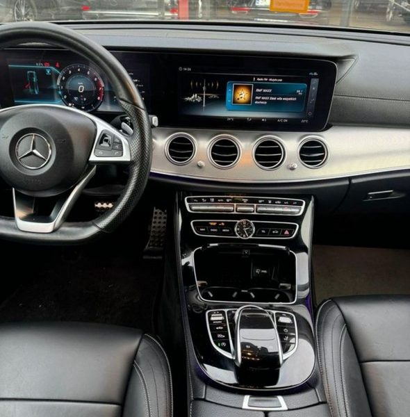 Mercedes E 400 ZOBACZ OPIS !! W podanej cenie roczna gwarancja W213 (2016-)