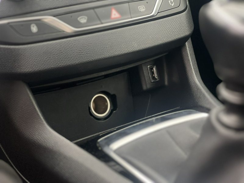 Peugeot 308 Salon Polska Poleasingowy I właściciel Serwis ASO VAT 23% T9 (2014-2021)