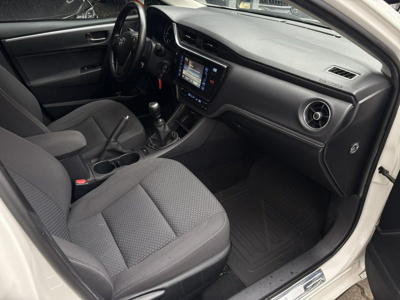 Toyota Corolla 1.6 VVTi COMFORT STYLE TECH, salon Polska, gwarancja Seria E16 (2012-)