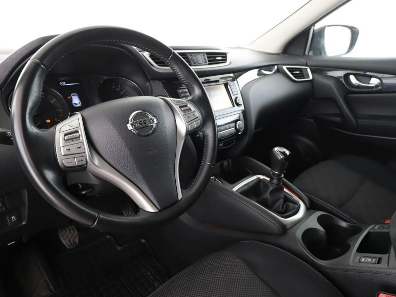 Nissan Qashqai navi klima auto grzane fotele kamera i czujniki parkowania II (2013-2021)