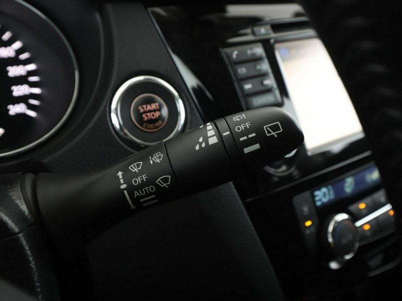 Nissan Qashqai navi klima auto grzane fotele kamera i czujniki parkowania II (2013-2021)