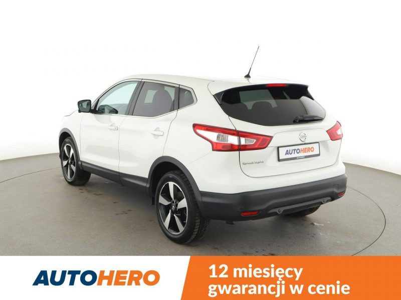Nissan Qashqai navi klima auto grzane fotele kamera i czujniki parkowania II (2013-2021)