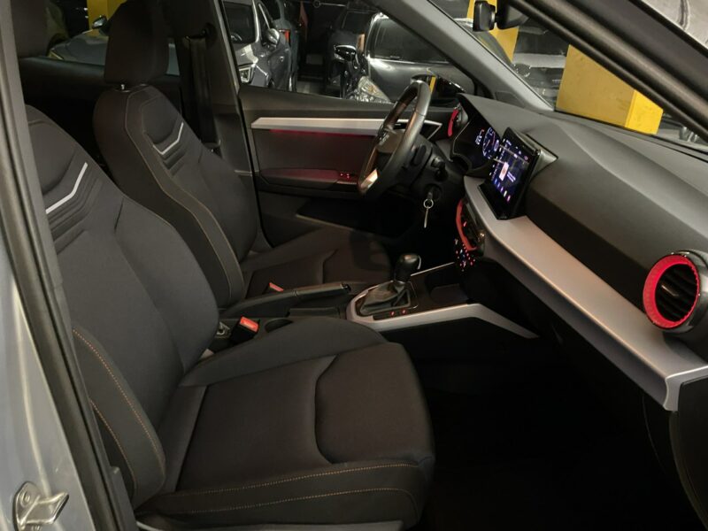 Seat Arona FR 1.0TSI 110KM DSG 2022 r., salon PL, f-a VAT, gwarancja fabryczna