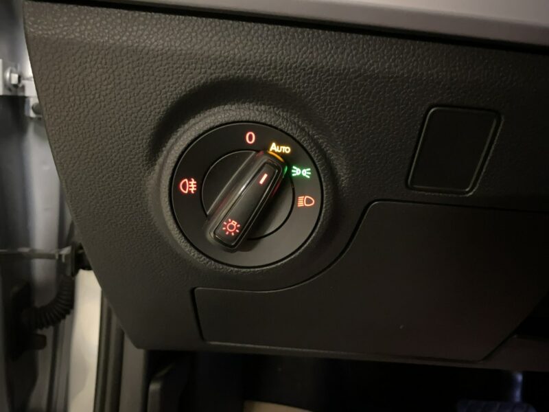 Seat Arona FR 1.0TSI 110KM DSG 2022 r., salon PL, f-a VAT, gwarancja fabryczna