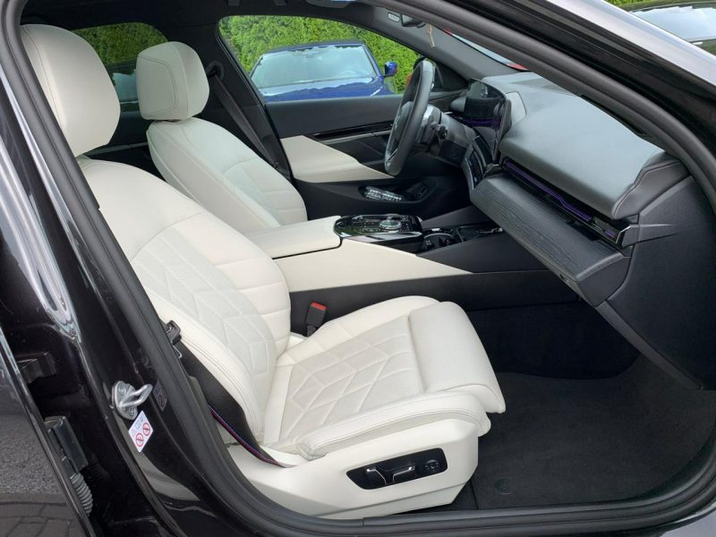 BMW 520 520i M-Sport Pro Salon PL Gwarancja Panorama G60 (2023-)