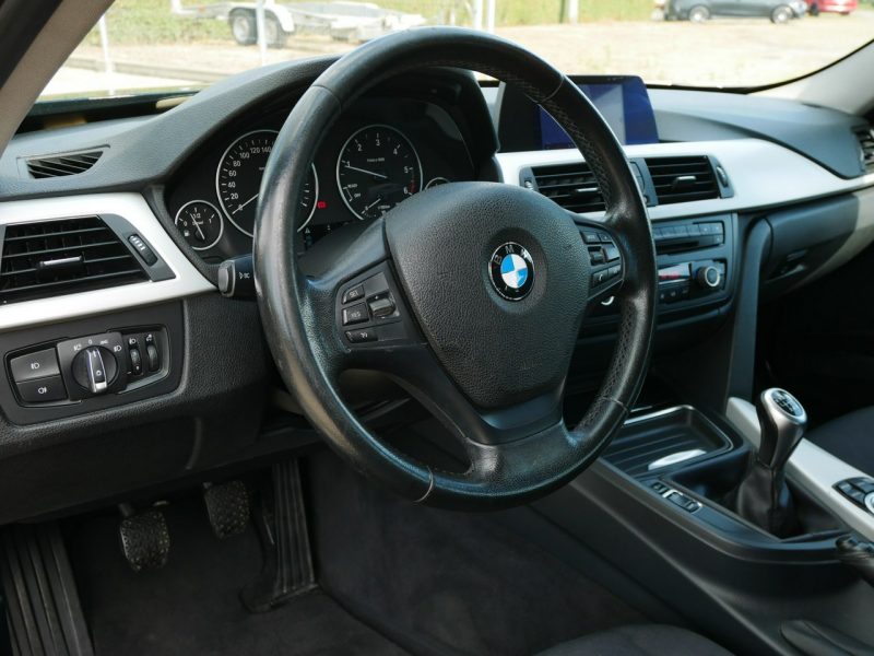 BMW 316 FL 2.0D 115KM [Eu5] Kombi -Nowe sprzęgło i rozrząd +Koła zimowe E90 (2005-2012)
