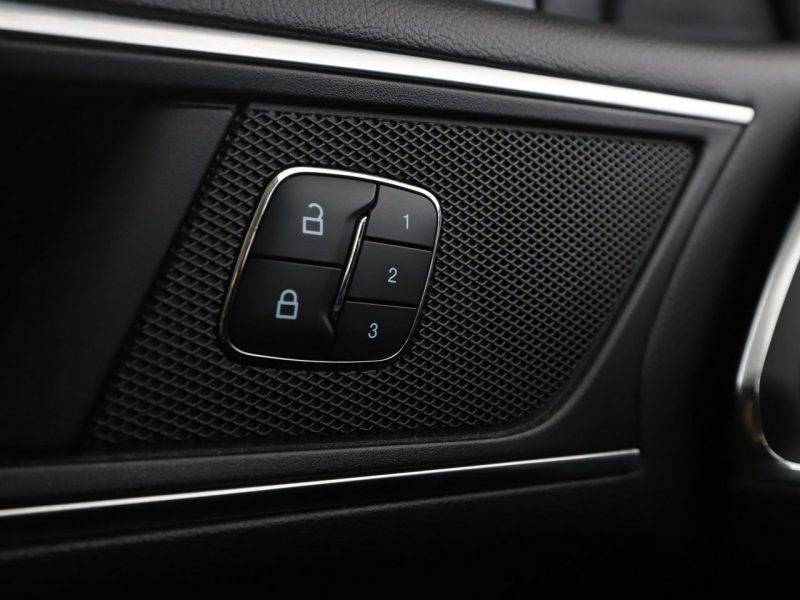 Ford S-Max navi klima auto kamera i czujniki parkowania el. sterowane i grzane fo II (2015-)