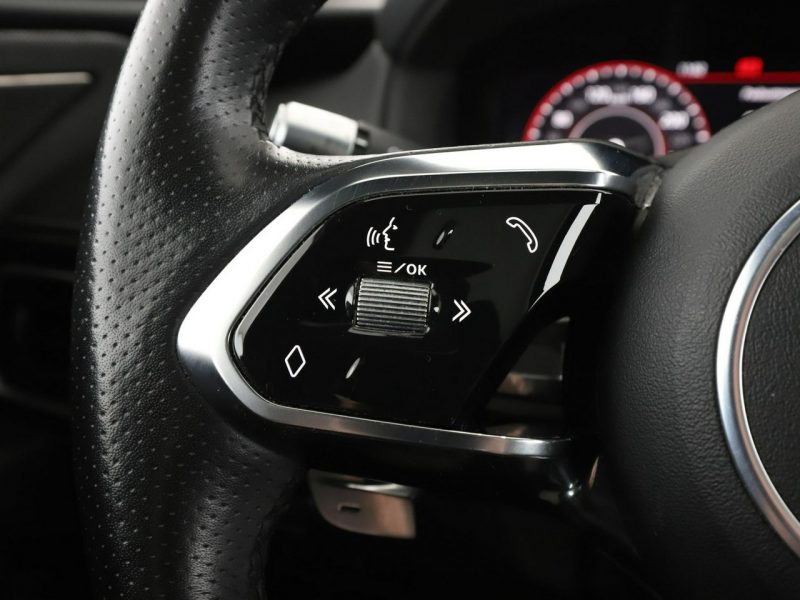 Jaguar XE Automat AWD R-Dynamic Panorama Tempomat GrzanaSkóra Navi HeadUp Kam360 I (2014-)