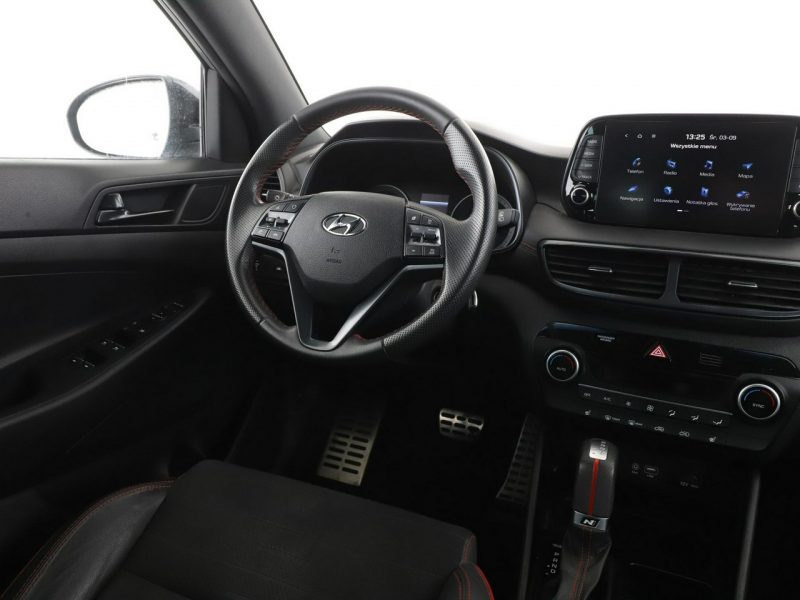 Hyundai Tucson automat półskóra navi klima auto grzane fotele kamera i czujniki park IV (2020-)