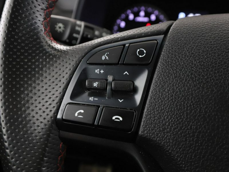 Hyundai Tucson automat półskóra navi klima auto grzane fotele kamera i czujniki park IV (2020-)