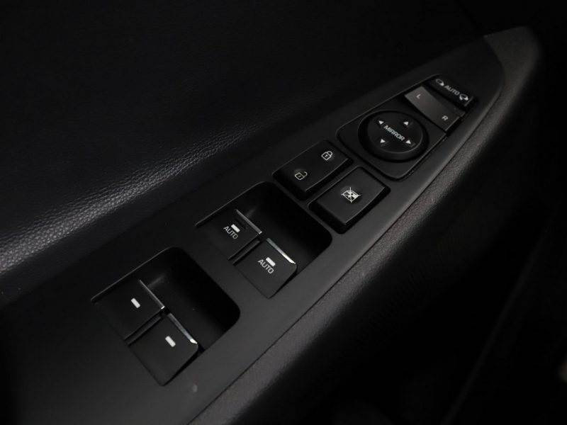 Hyundai Tucson automat półskóra navi klima auto grzane fotele kamera i czujniki park IV (2020-)