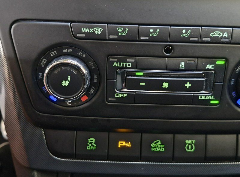 Škoda Yeti ZOBACZ OPIS !! W podanej cenie roczna gwarancja I (2009-)