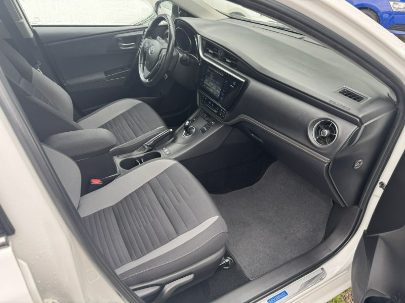 Toyota Auris 1.8 HSD 136KM Kamera Serwisowany Bezwypadkowy II (2012-)