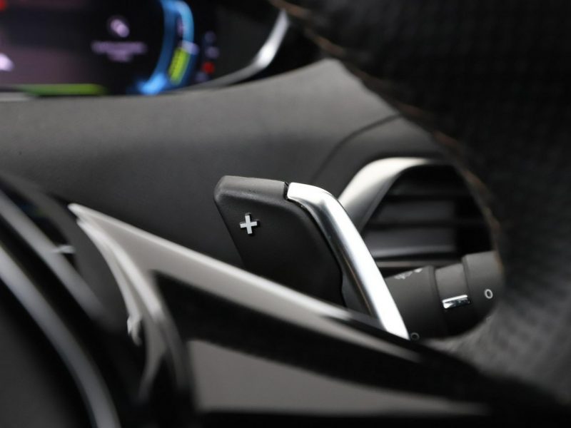 Peugeot 3008 PHEV full LED virtual cocpit półskóra navi kamery II (2016-)