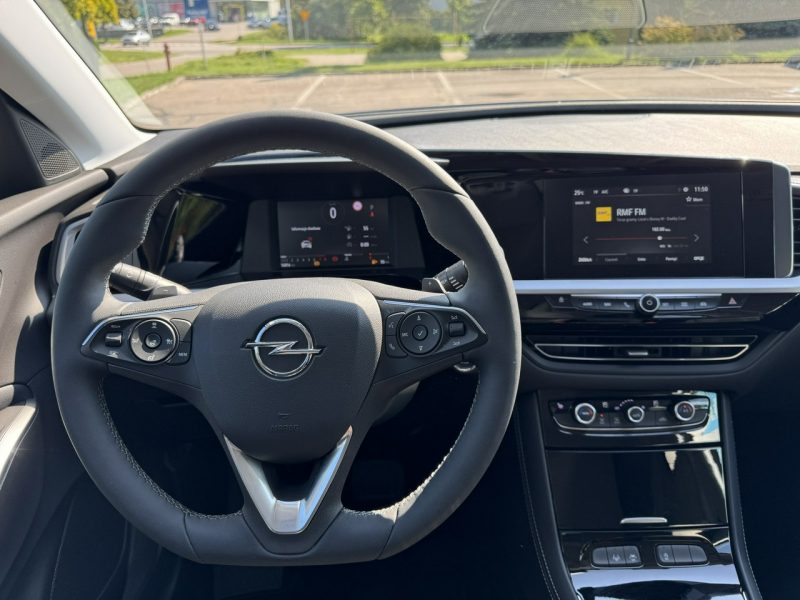Opel Grandland GS Light 1.2 Turbo 130KM automat AT8