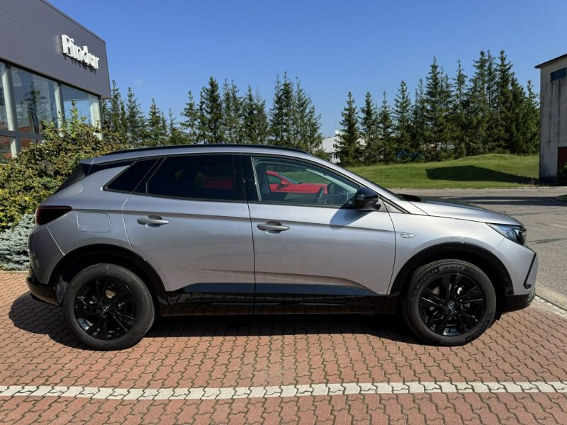 Opel Grandland GS Light 1.2 Turbo 130KM automat AT8