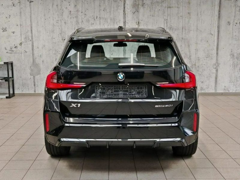 BMW X1 sDrive20i (170 KM), rabat 57 650 U11 (2022-)