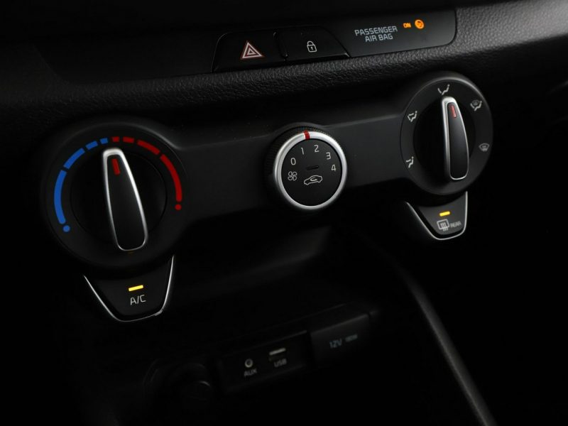 Kia Stonic 1.4+LPG Style Klimatyzacja Tempomat Elektryka Bluetooth Kamera PDC