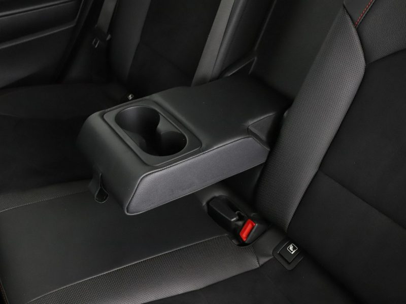 Kia Pro_cee'd automat skóra/alcantara full LED navi kamera i czujniki parkowania