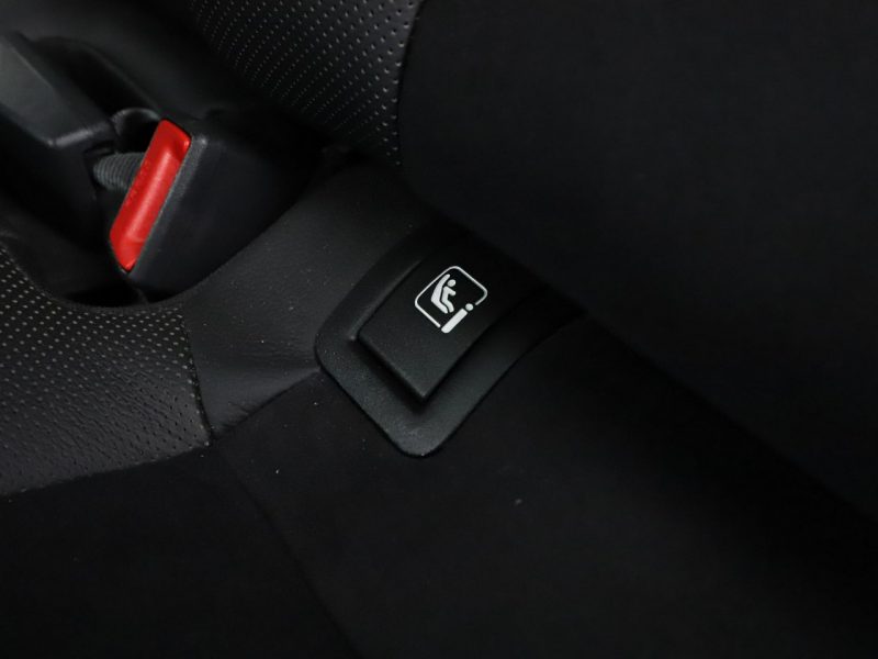Kia Pro_cee'd automat skóra/alcantara full LED navi kamera i czujniki parkowania