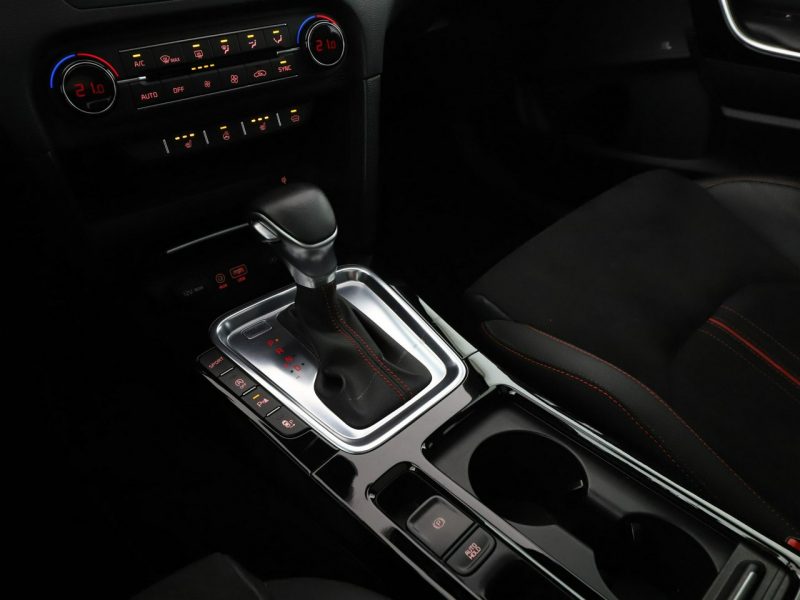 Kia Pro_cee'd automat skóra/alcantara full LED navi kamera i czujniki parkowania