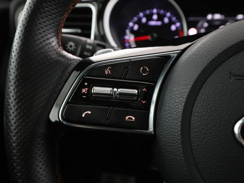 Kia Pro_cee'd automat skóra/alcantara full LED navi kamera i czujniki parkowania