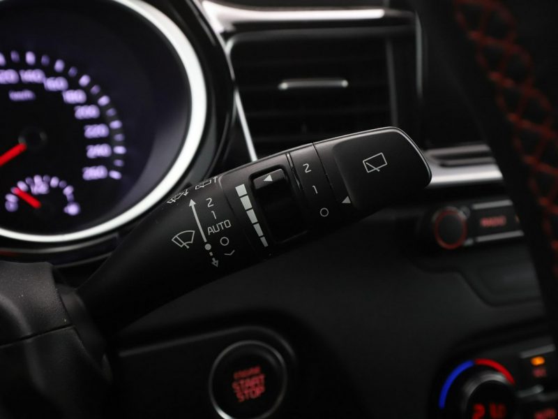 Kia Pro_cee'd automat skóra/alcantara full LED navi kamera i czujniki parkowania