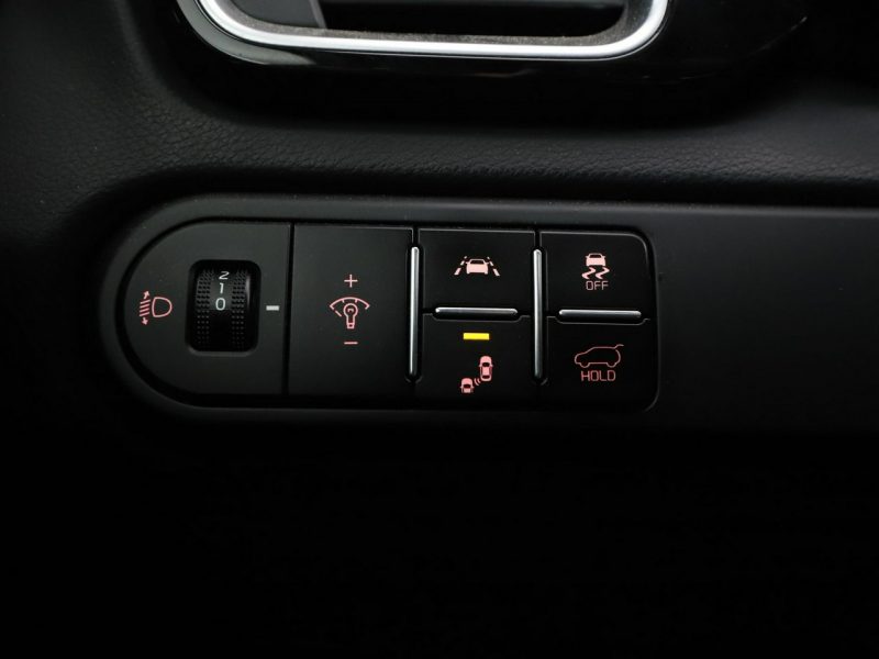 Kia Pro_cee'd automat skóra/alcantara full LED navi kamera i czujniki parkowania