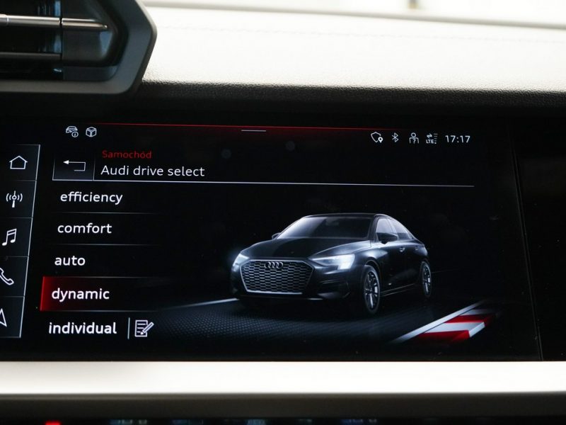 Audi S3 310KM Quatro Navi Virtual Smartphone F23% 8Y (2020-)