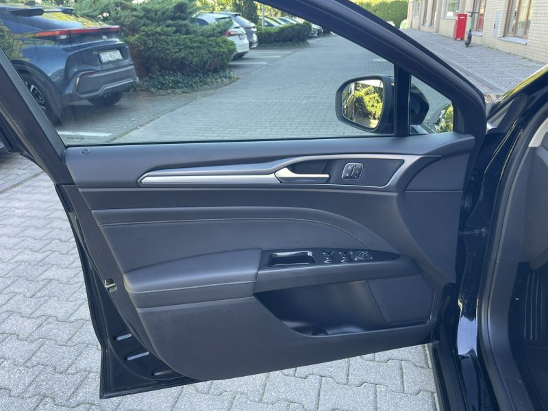Ford Mondeo 2.0 Diesel Skóra Kamera Mk5 (2014-)