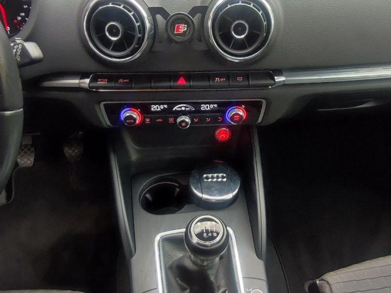 Audi A3 Sportback salon RP bezwypadkowa serwis Gwarancja 8V (2012-)