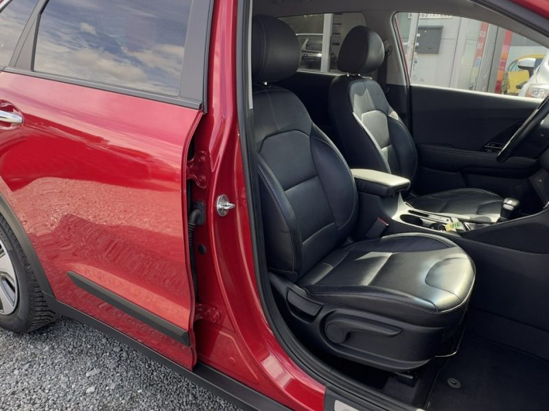 Kia Niro Hybryda Moc 141KM Automat Bogato Wyposażony