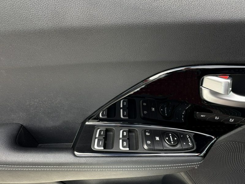 Kia Niro Hybryda Moc 141KM Automat Bogato Wyposażony
